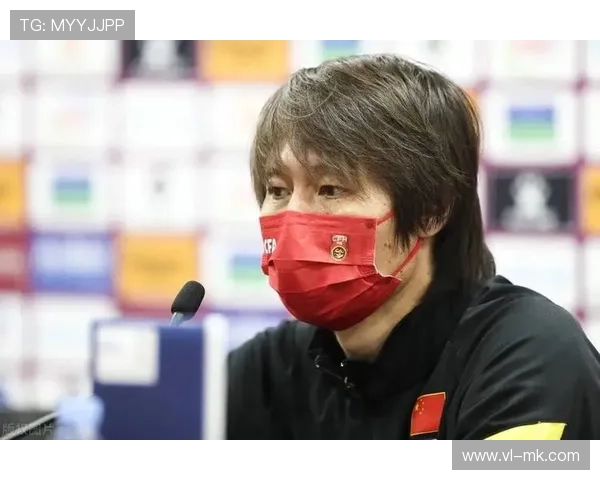 足球明星吸毒丑闻震惊全球道德底线引发社会广泛关注