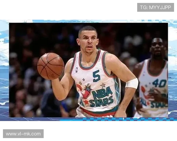 风之子足球明星盘点:那些以速度与技巧征服赛场的传奇球员 风之子足球明星盘点:那些以速度与技巧征服赛场的传奇球员